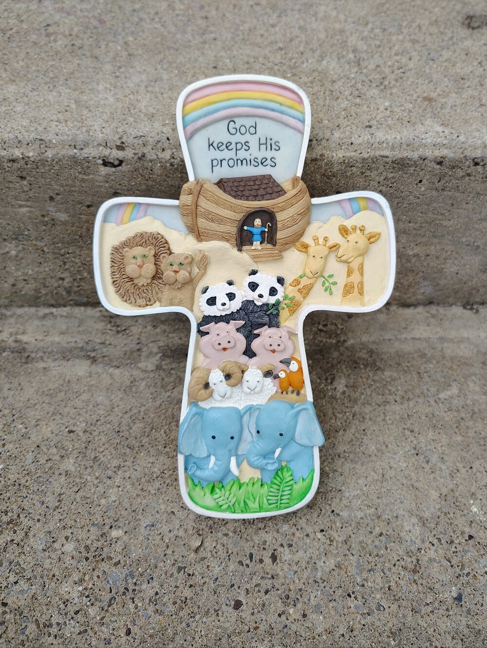 Abbey Press Ceramic GOD KEEPS HIS PROMISES Noah's Ark Cross 8 1/2"x1/4"x 5 3/4"